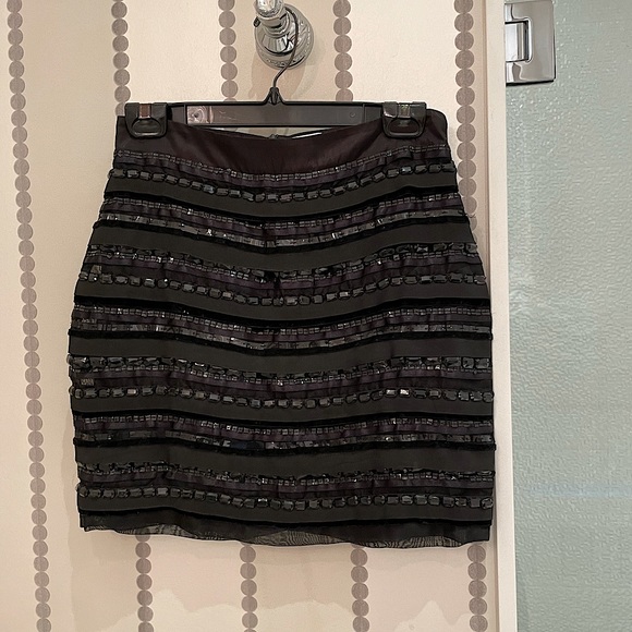 Valentino Black Skirt - Picture 1 of 8